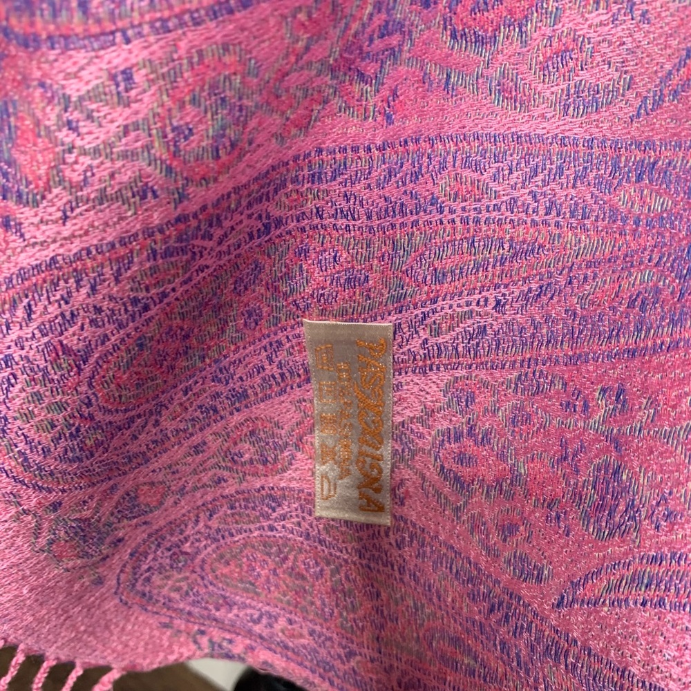 Pashmina - Picture 4 of 5